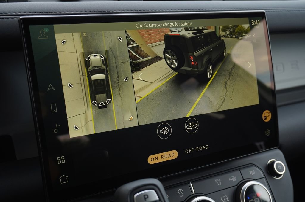 New 2026 Fuji White Land Rover S image 24