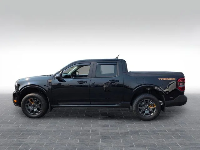 Used 2024 Black Ford Lariat image 4
