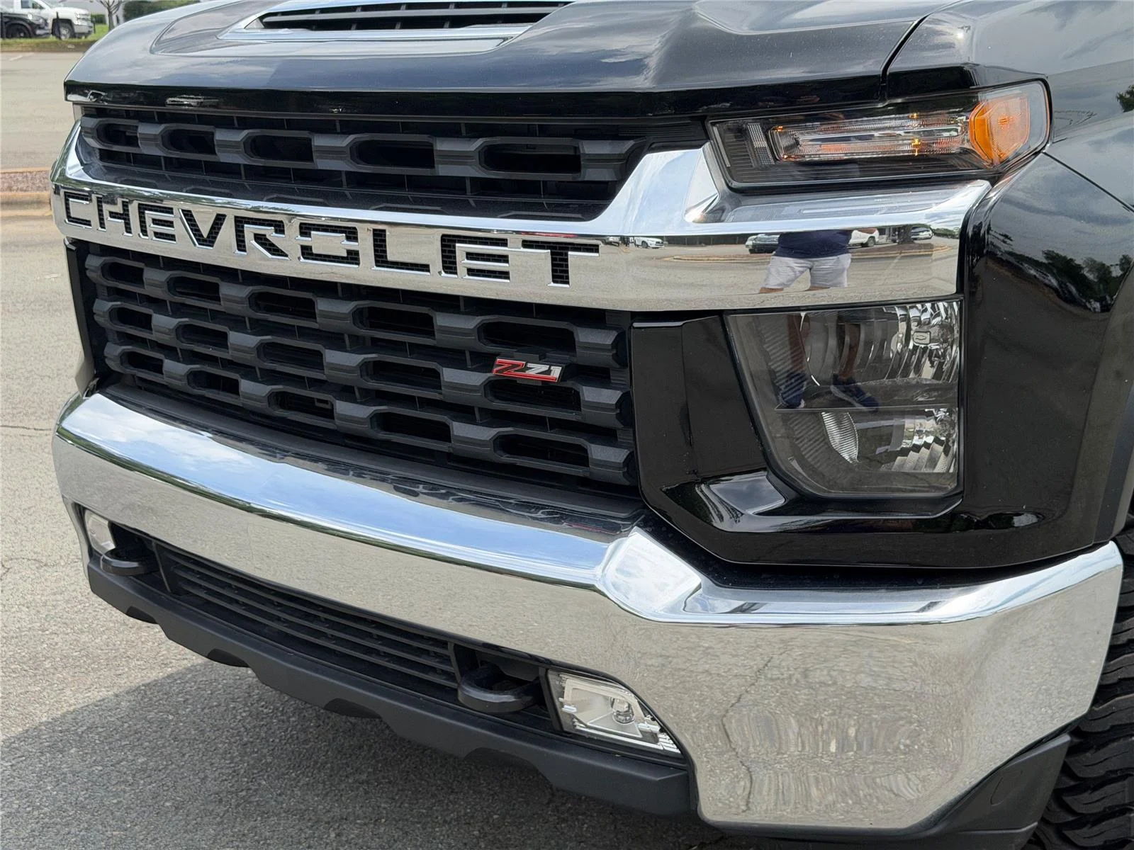Used 2023 Black Chevrolet LT image 34