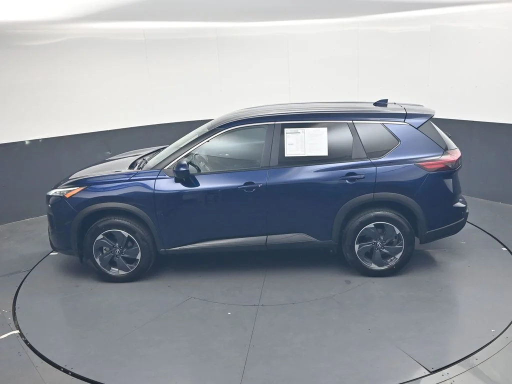 Used 2025 Blue Nissan SV image 36
