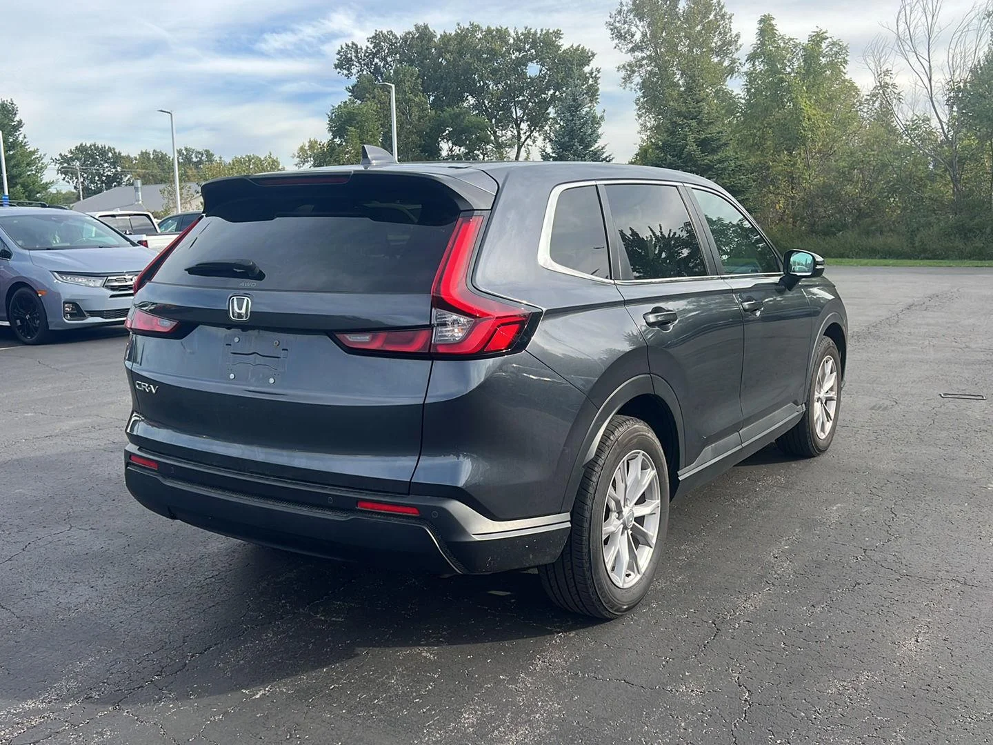 Used 2024 Meteorite Gray Metallic Honda EX-L image 7