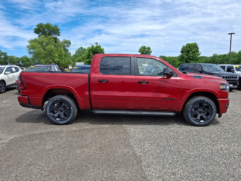 New 2026 Molten Red Pearl-Coat Exterior Paint RAM Big Horn image 9