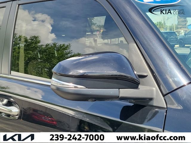 Used 2022 Midnight Black Metallic Toyota Limited image 9