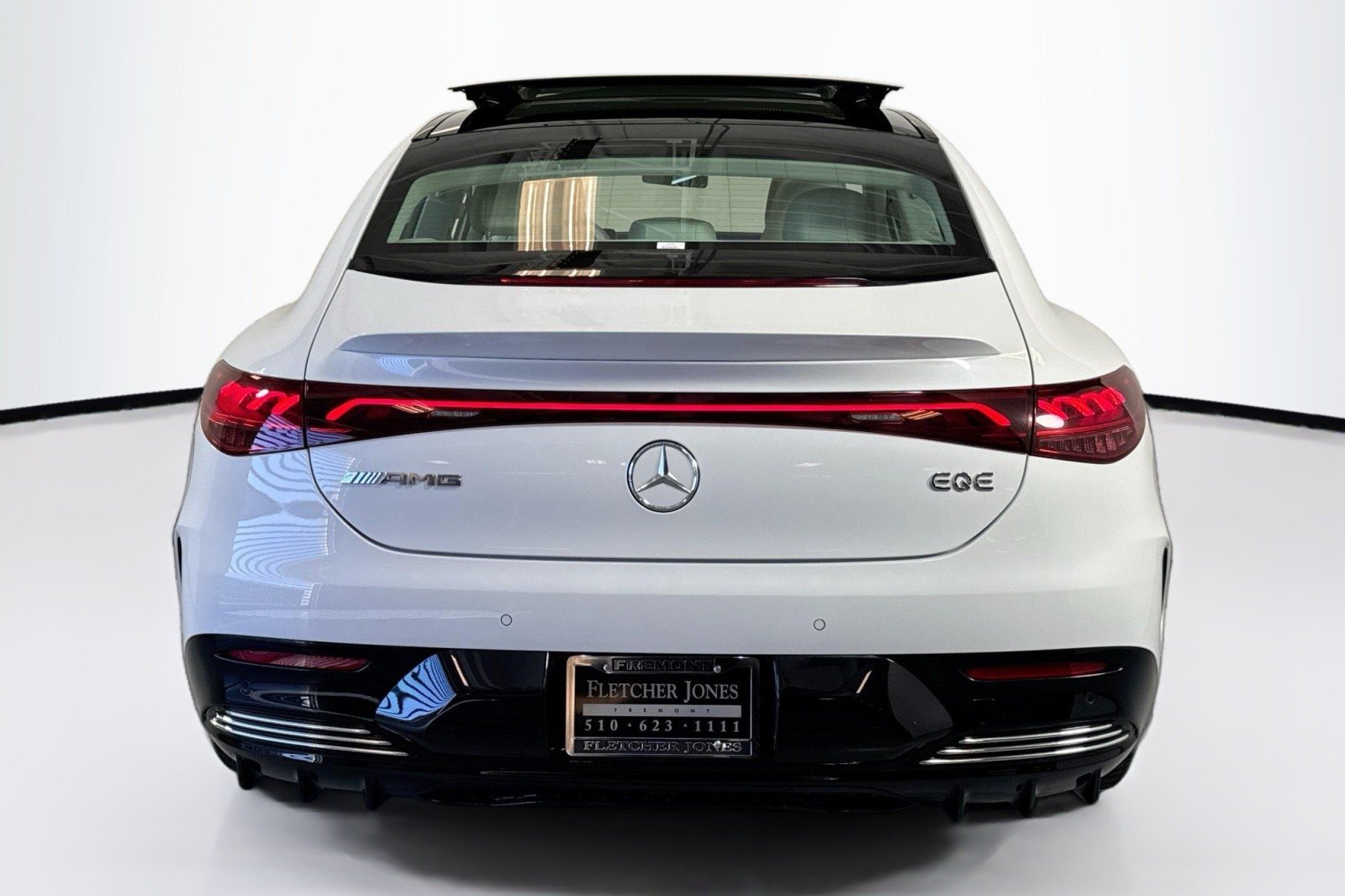 Certified Used 2023 MANUFAKTUR Moonlight White Metallic Mercedes-Benz AMG® EQE 4MATIC+ Sedan image 6