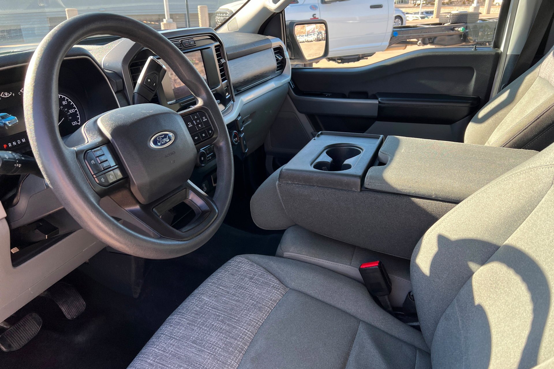 2023 Ford F-150 XLT - Photo 16
