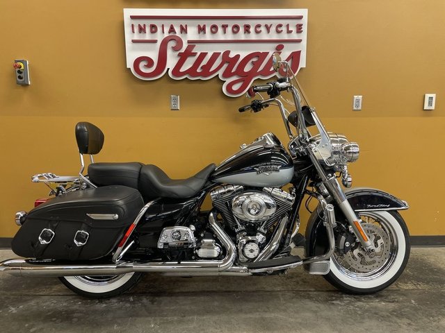 Pre-Owned 2012 Harley-Davidson® FLHRC – Road King Classic in Sioux