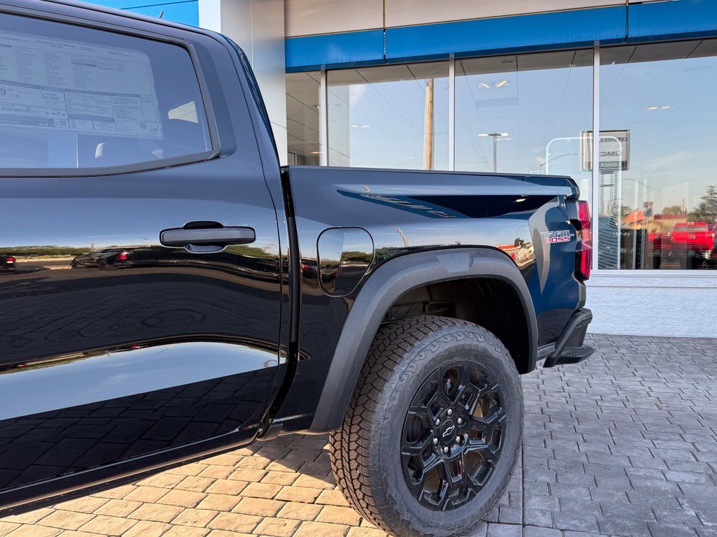 2026 Chevrolet Colorado Trail Boss - Photo 6