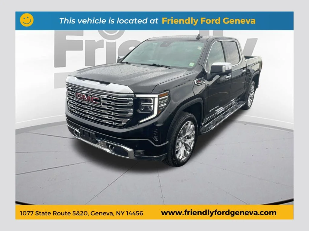 2022 GMC Sierra 4WD Crew Cab Standard Box Denali's photo