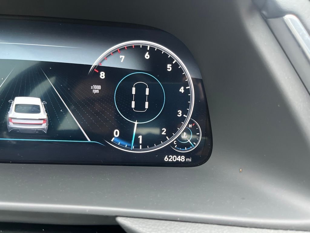 Used 2021 Black Hyundai SEL Plus image 7
