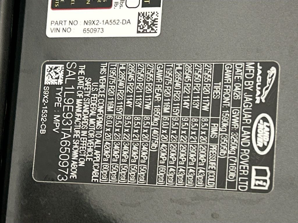 New 2026 Carpathian Grey Land Rover Dynamic SE image 34