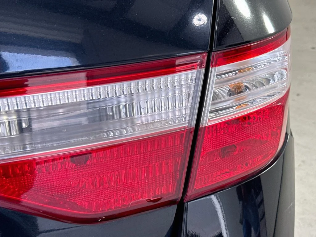 Used 2012 Black Honda Touring image 35