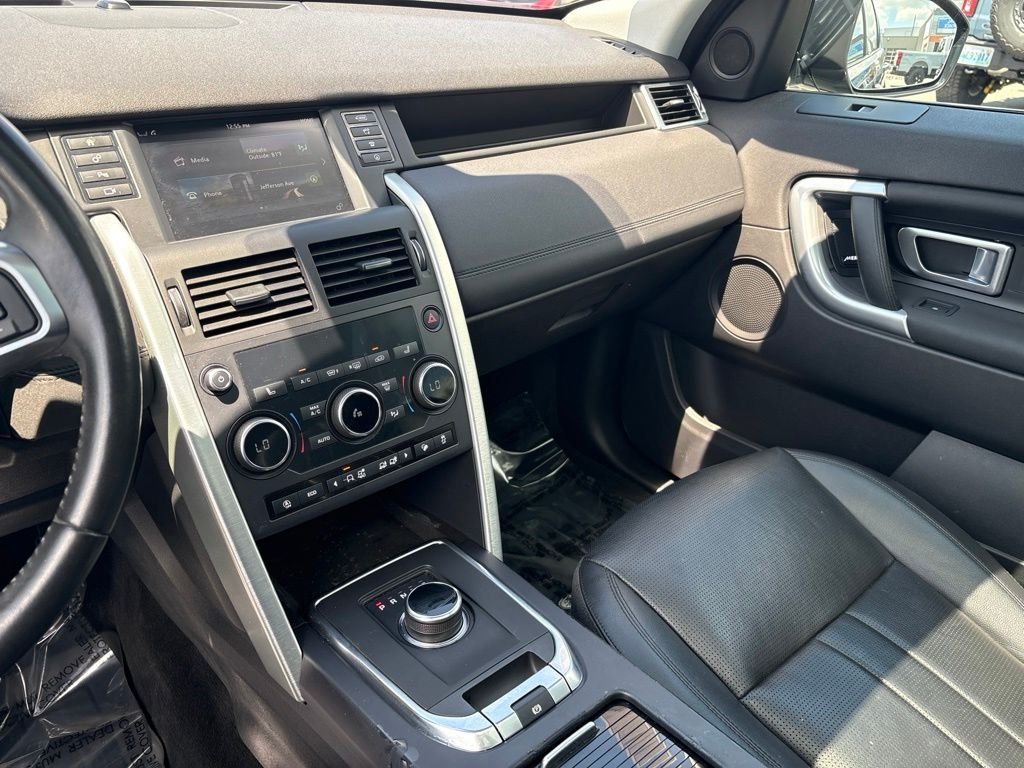 Used 2019 Gray Land Rover  image 19