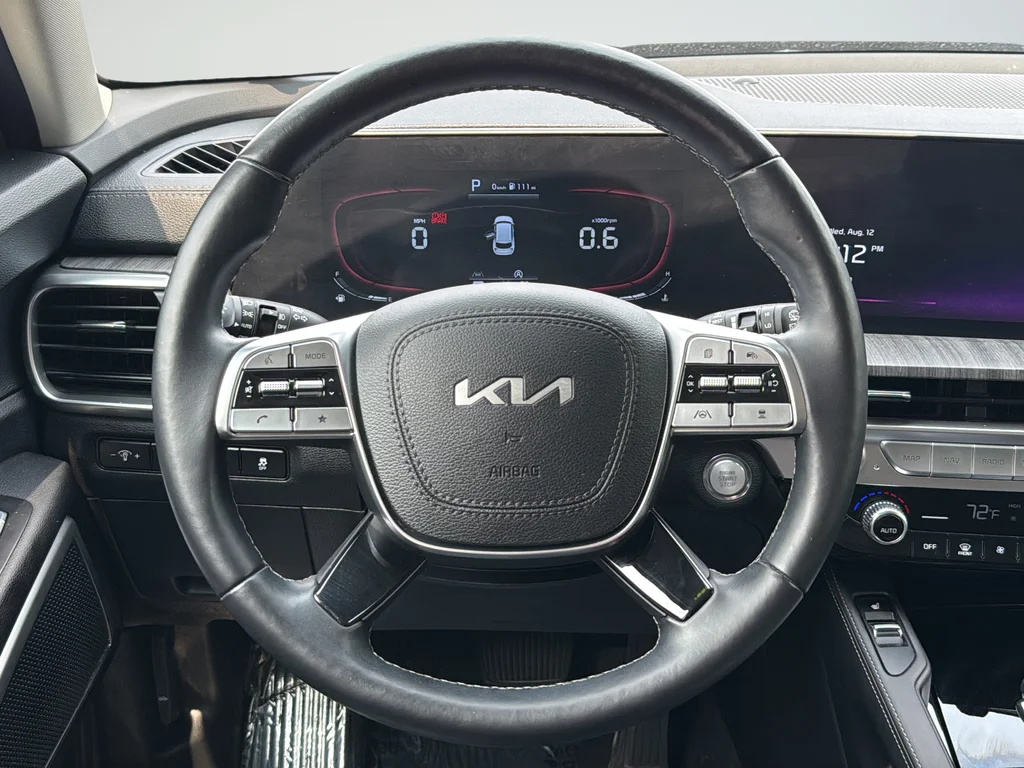 Used 2023 Black Kia EX image 30