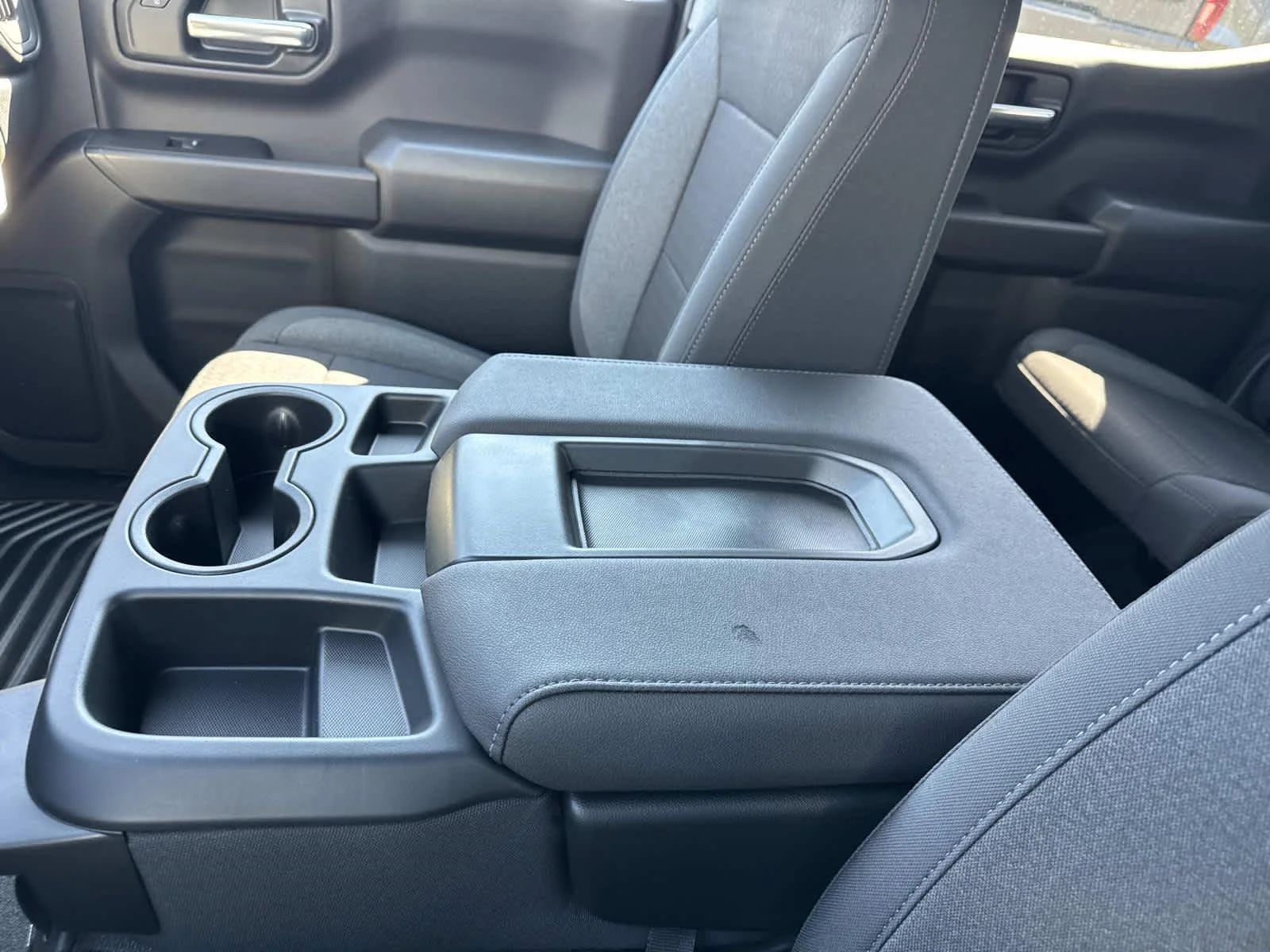 2026 GMC Sierra 1500 Pro - Photo 18