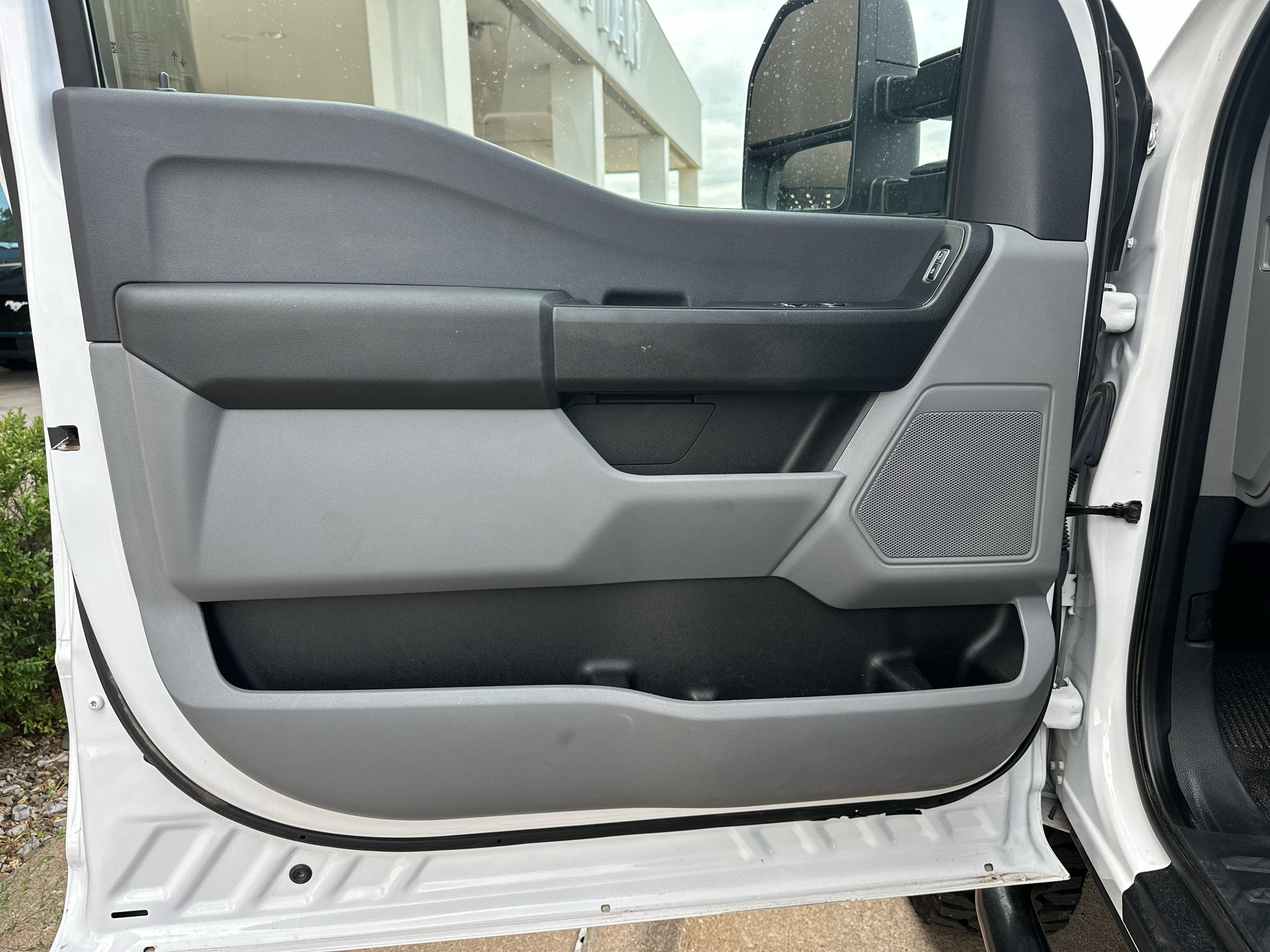 Used 2023 Oxford White Ford XL image 15