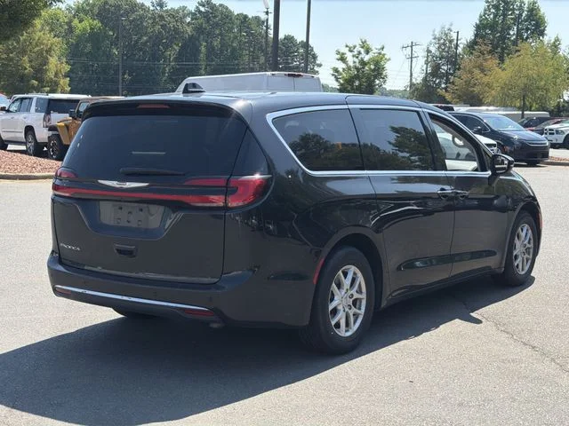 Used 2023 Black Chrysler Touring L image 6