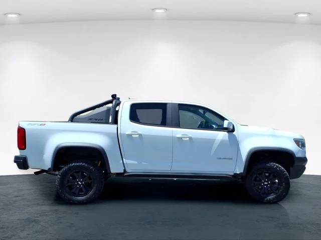 Used 2018 White Chevrolet ZR2 image 5