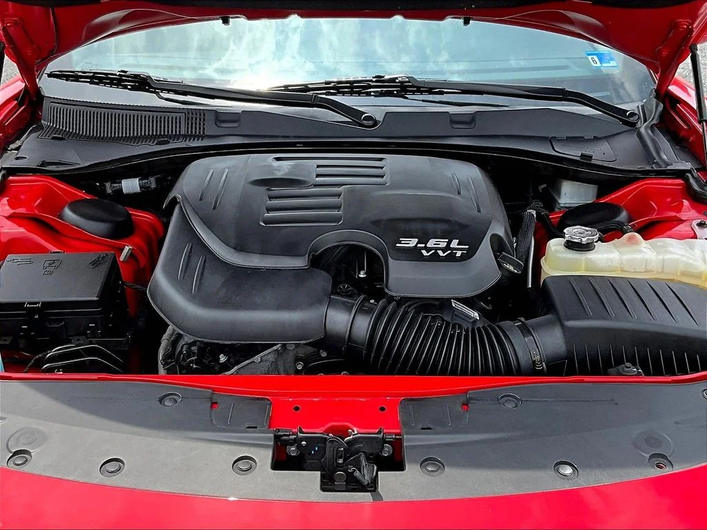 Certified Used 2022 Red Dodge SXT image 29