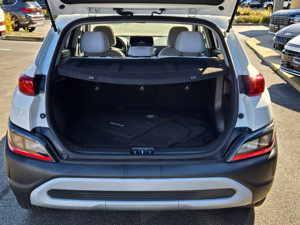 Certified Used 2023 Lunar Hyundai SEL image 11