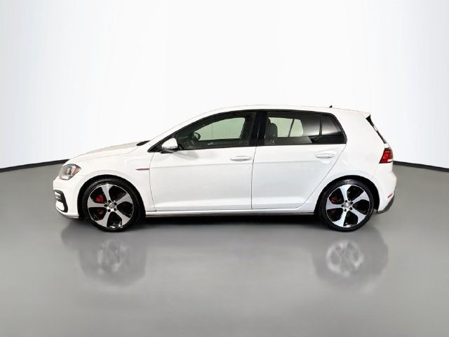 Used 2019 Pure White Volkswagen Autobahn image 4