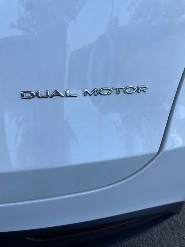 Used 2023 White Tesla Long Range image 20
