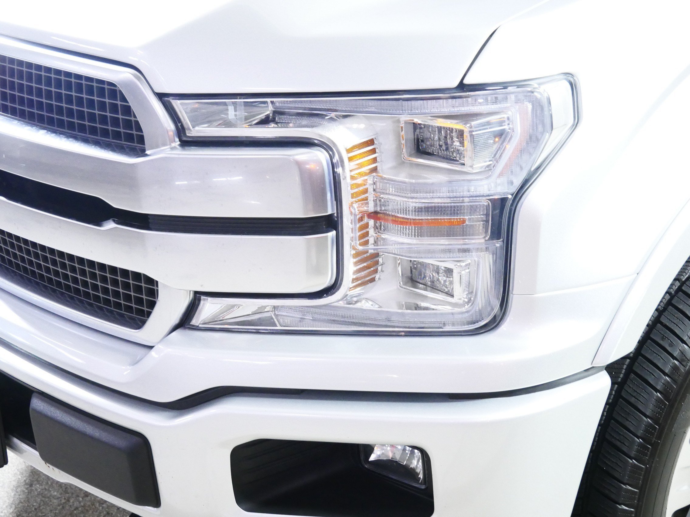 Used 2019 Ingot Silver Metallic Ford Platinum image 16