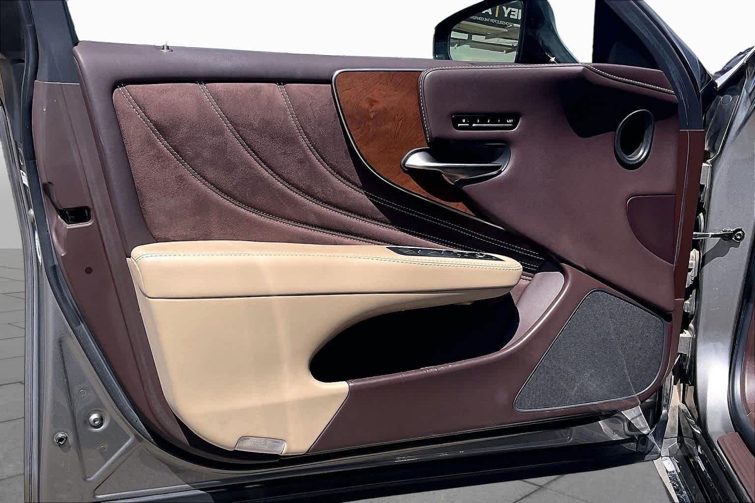 Used 2019 Manganese Luster Lexus  image 21