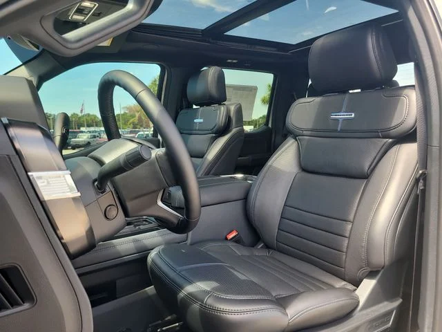 New 2026 Avalanche Ford Platinum image 22