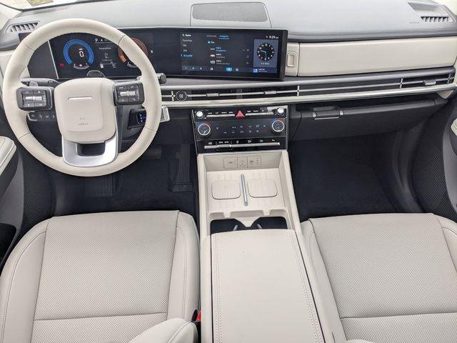 New 2026 White Hyundai SEL FWD image 16