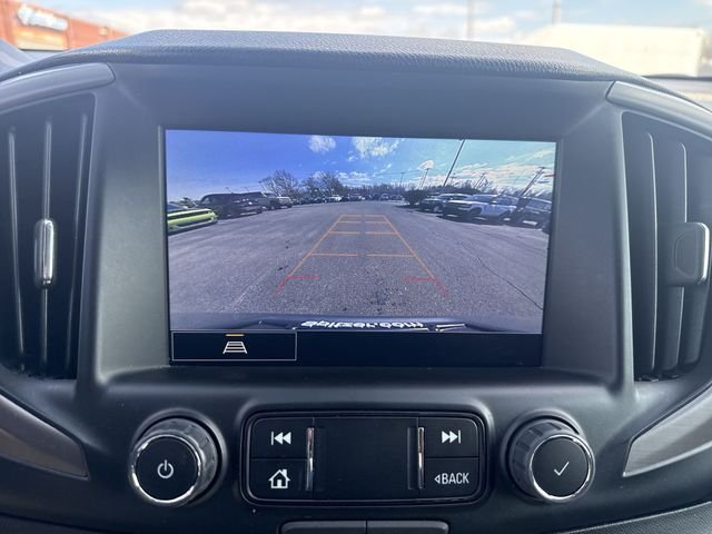 Used 2023 Silver GMC AT4 image 23