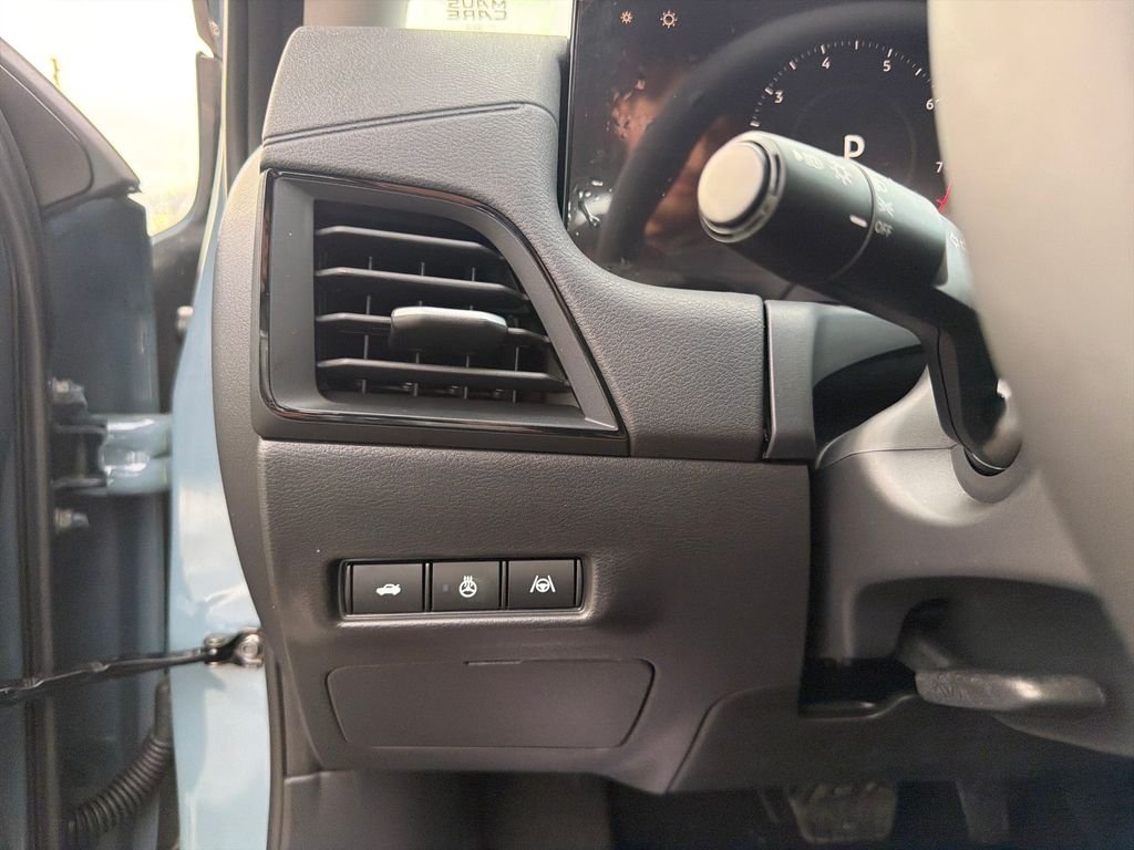 New 2026 Nissan Sentra SR 4D Sedan