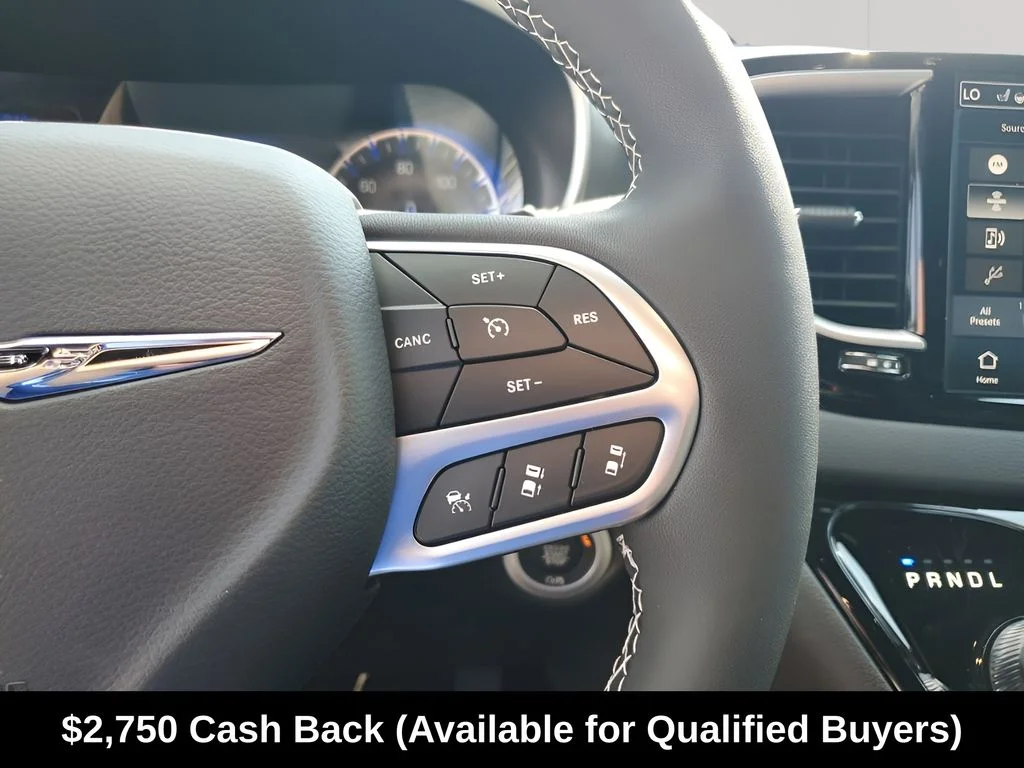 2026 Chrysler Voyager LX - Photo 34