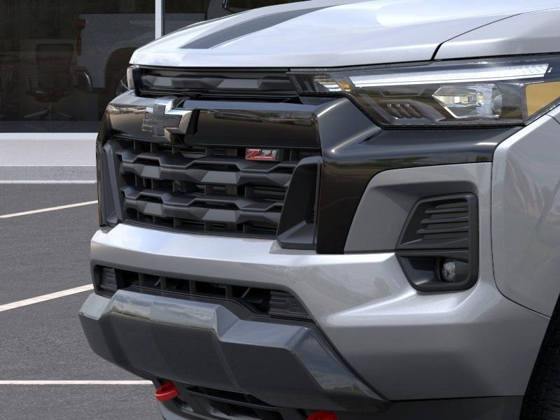 2026 Chevrolet Colorado Z71 - Photo 13