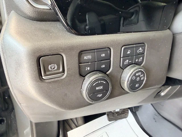 Used 2024 Sterling Gray Metallic Chevrolet LT Trail Boss image 19