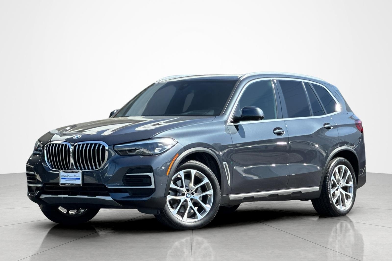2022 BMW X5 xDrive40i's photo