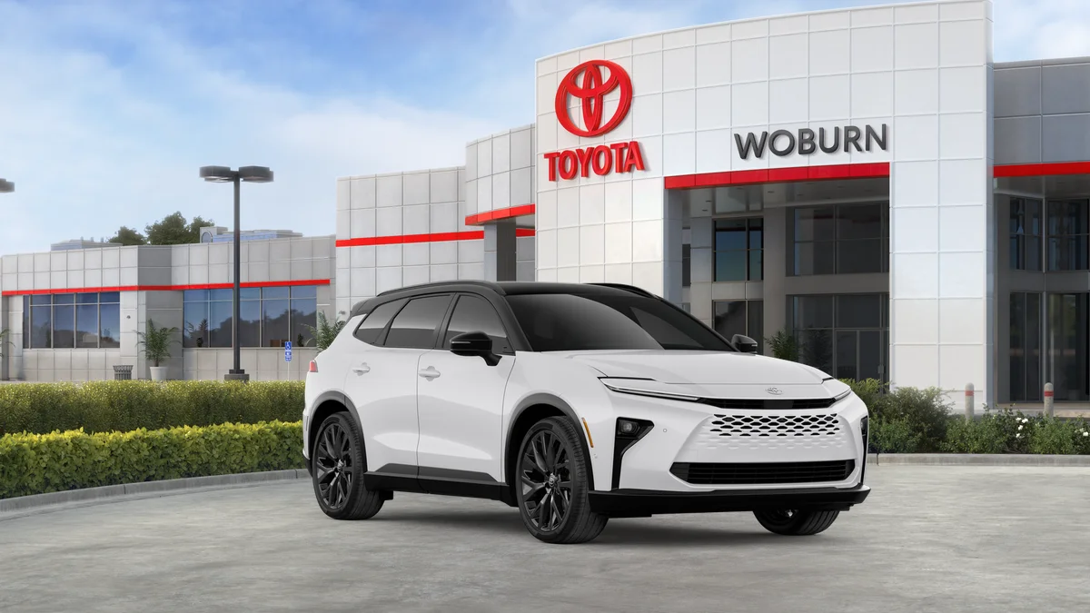New 2026 Oxygen White with Black roof Toyota Limited image 16