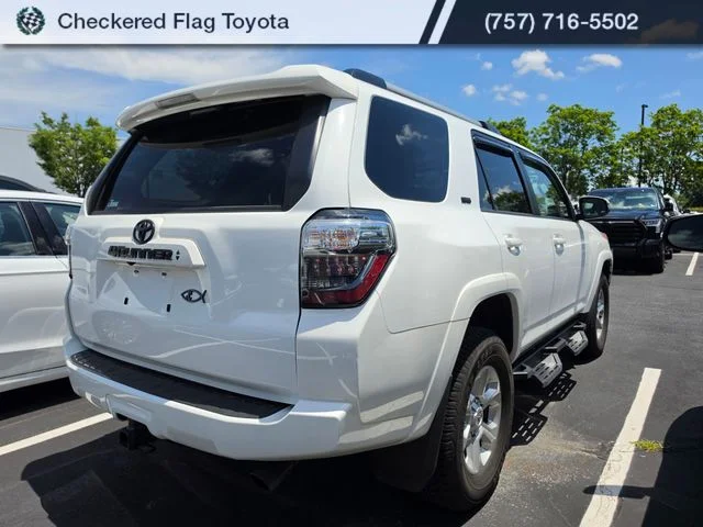 Used 2024 Ice Cap Toyota SR5 Premium image 6