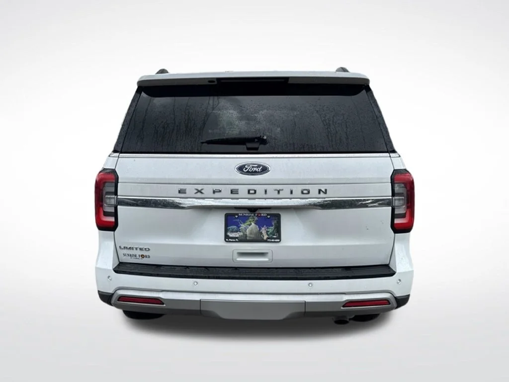 Certified Used 2024 Oxford White Ford Limited image 7