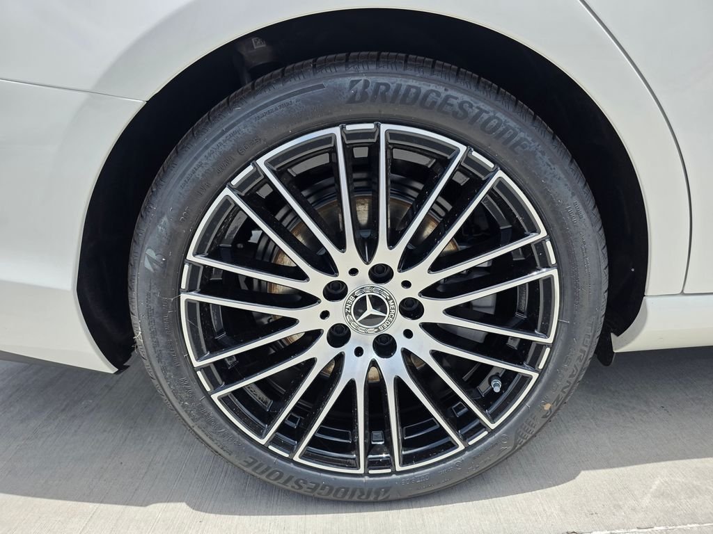 New 2026 Polar White Mercedes-Benz C 300 image 11