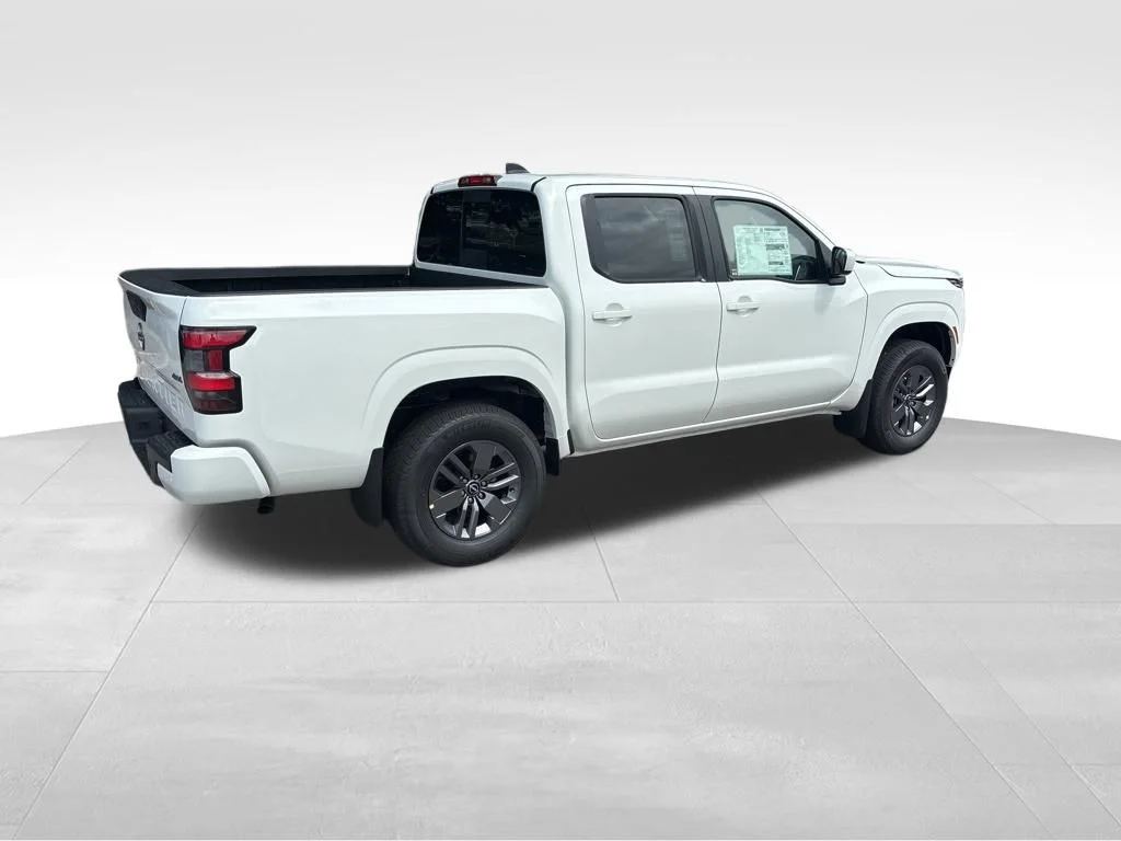New 2026 Glacier White Nissan Crew Cab SV image 4