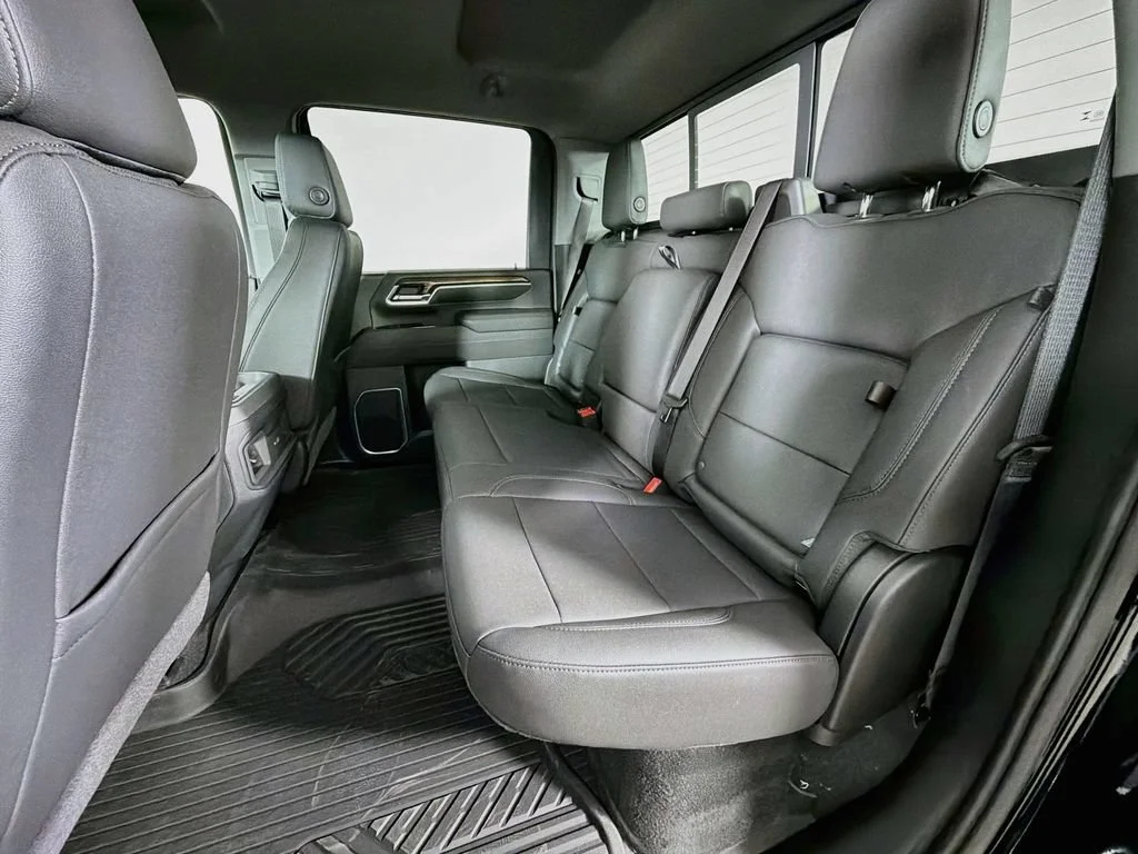 2026 Chevrolet Silverado 3500HD LT - Photo 17