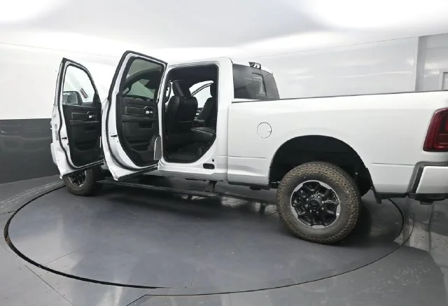 Used 2025 White Ram Laramie image 33