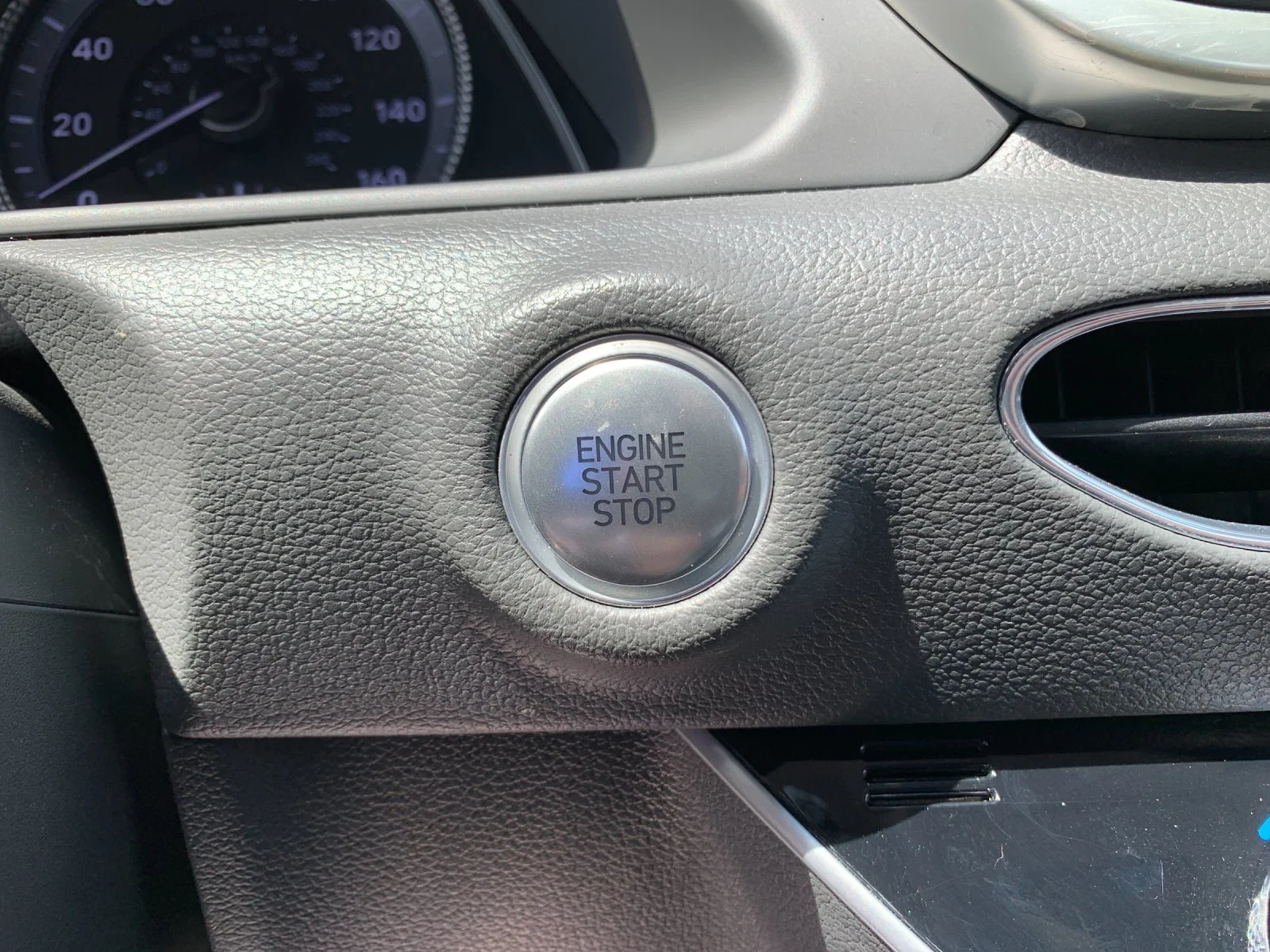 Used 2023 Silver Hyundai SEL image 24