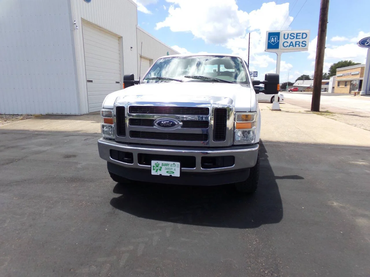 Used 2010 White Ford XL 4x4 2dr Regular Cab 8 ft. LB SRW Pickup image 2