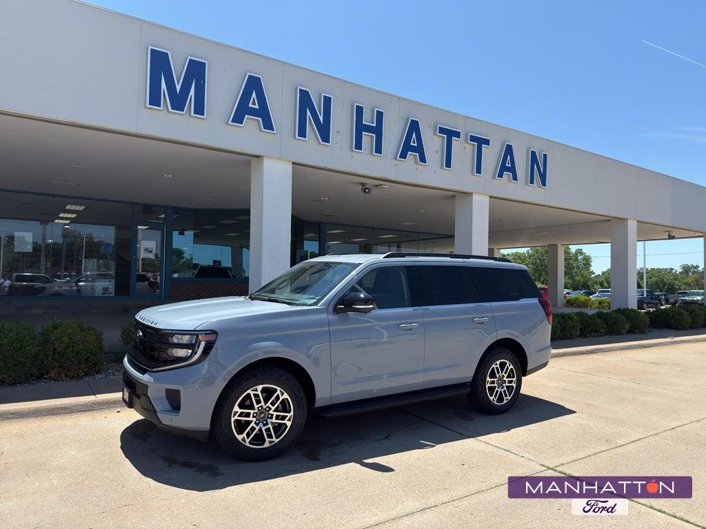 2026 Ford Expedition Active 4x4's photo