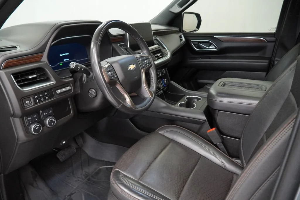 Used 2023 Sterling Gray Metallic Chevrolet High Country image 7