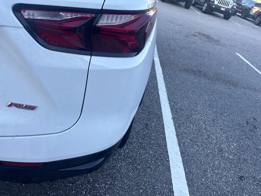 Used 2019 White Chevrolet RS image 7