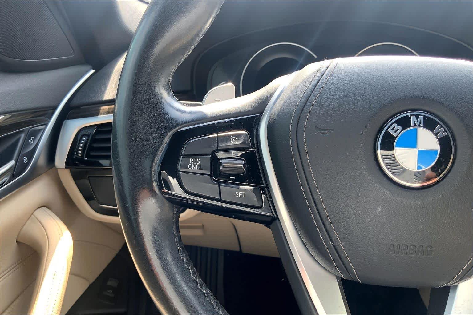 Used 2019 Mineral White Metallic BMW 530i image 23