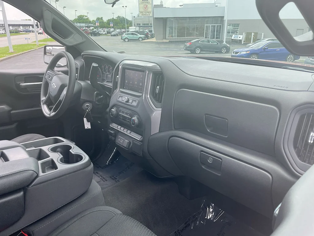 Used 2021 RED HOT Chevrolet Custom Trail Boss image 26