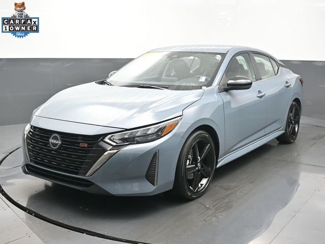 2024 Nissan Sentra SR CVT's photo